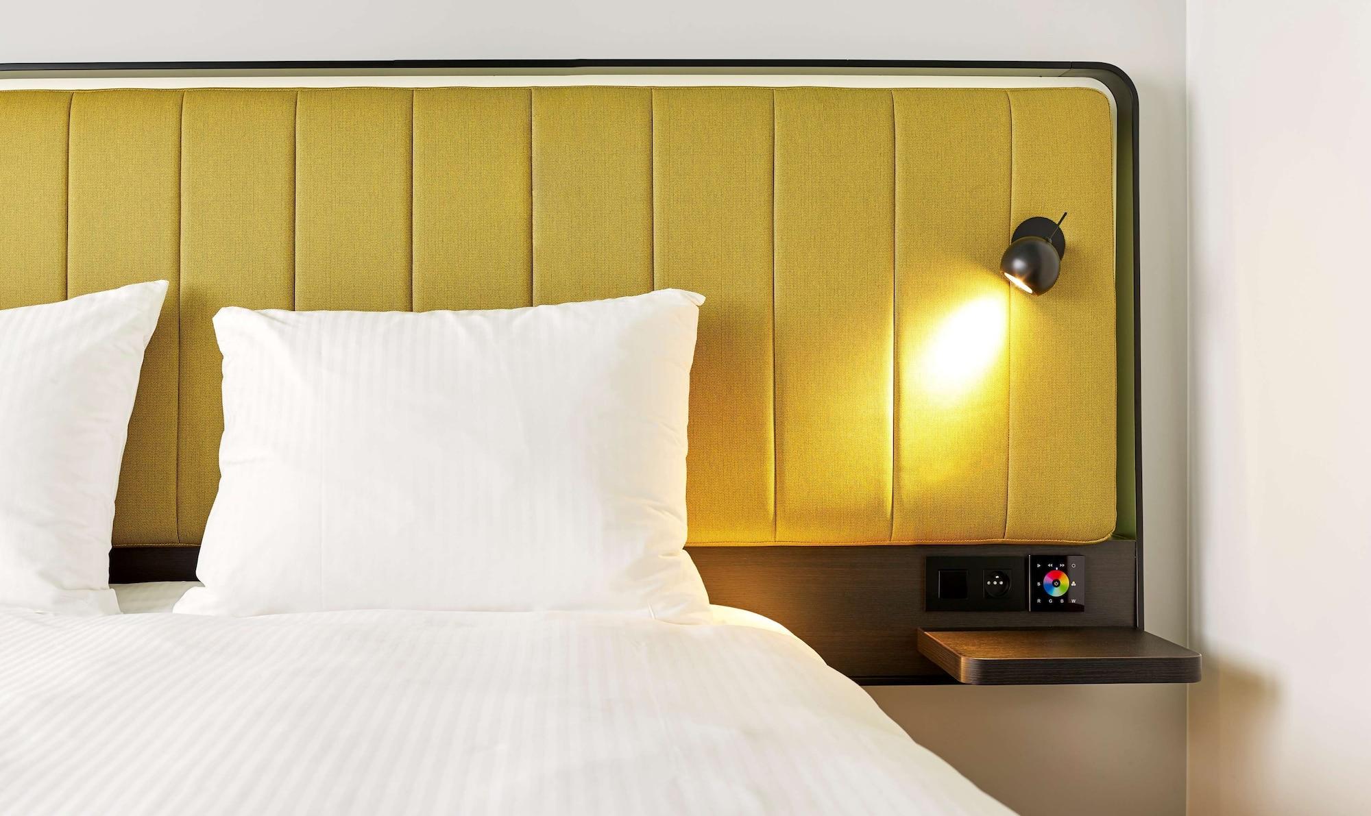 Park Inn By Radisson Хаселт Екстериор снимка