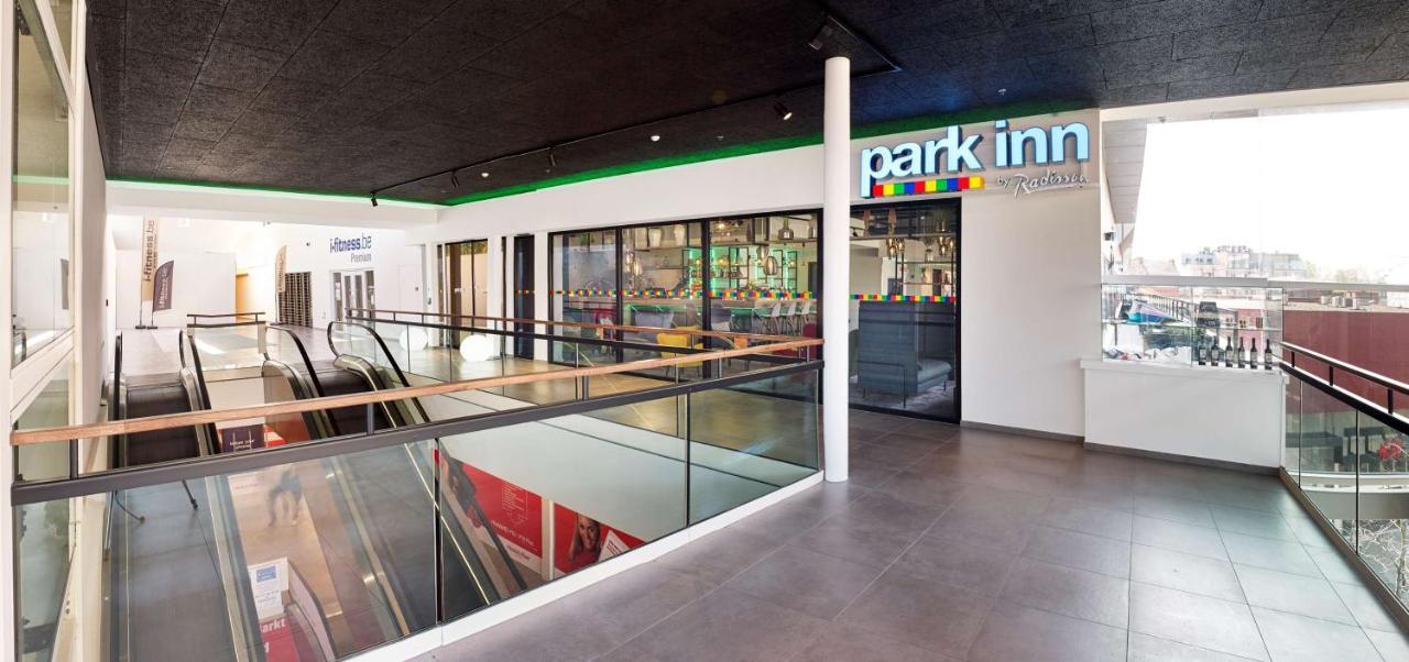 Park Inn By Radisson Хаселт Екстериор снимка