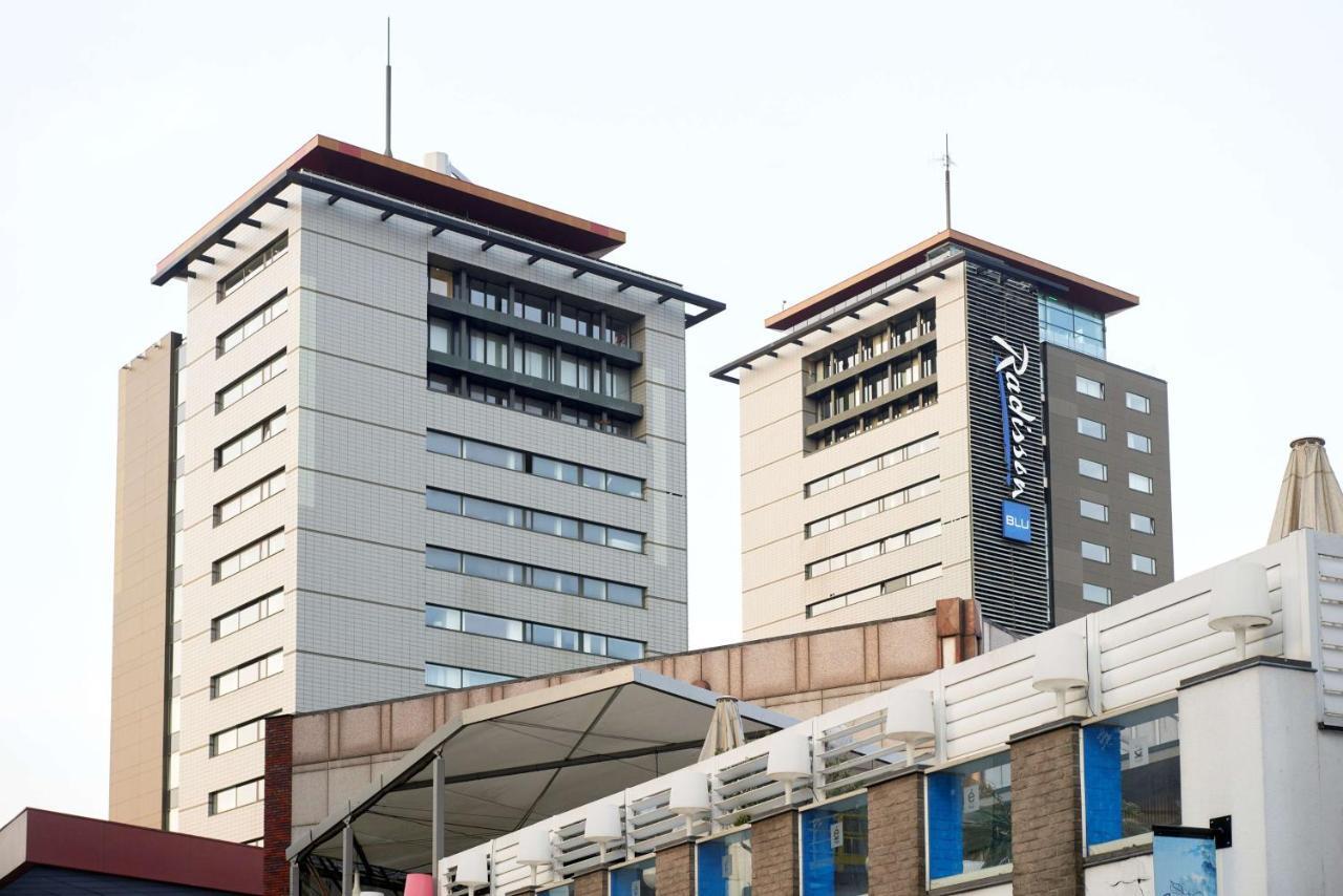 Park Inn By Radisson Хаселт Екстериор снимка